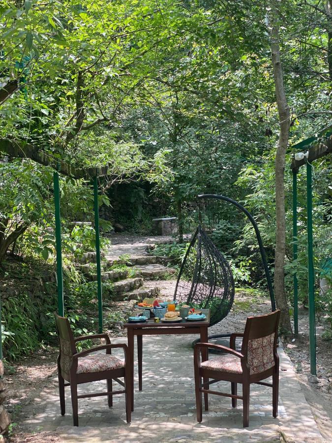 Neemrana'S Glasshouse On The Ganges Ришикеш Экстерьер фото